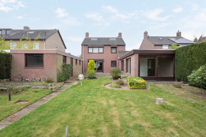 Foto 39 van Burgemeester van de Loostraat 12