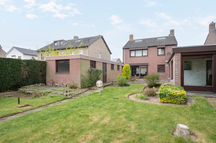 Foto 40 van Burgemeester van de Loostraat 12