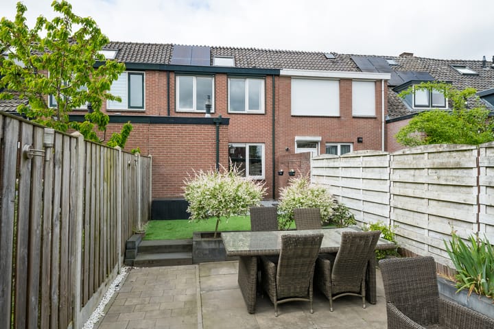 Foto 27 van Emmerikseweg 79