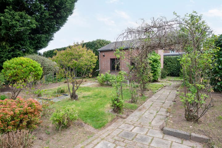 Foto 44 van Burgemeester van de Loostraat 12