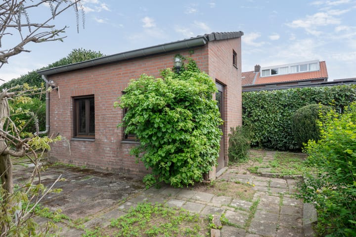 Foto 46 van Burgemeester van de Loostraat 12