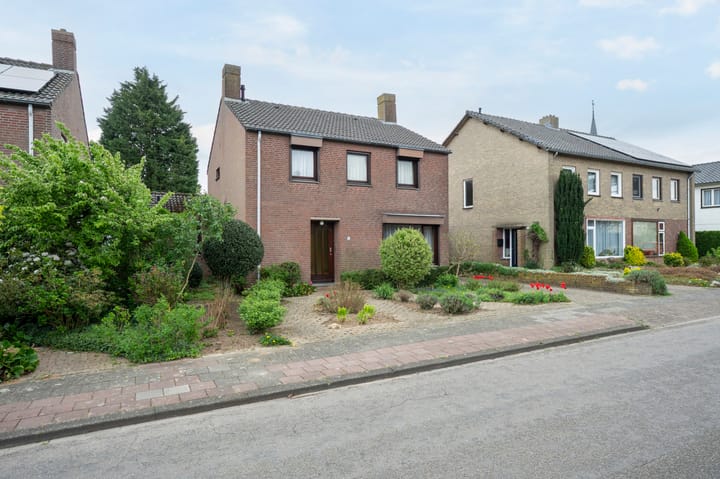 Foto 49 van Burgemeester van de Loostraat 12