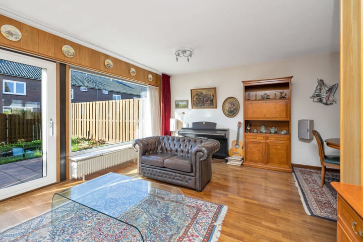 Foto 8 van Kamperfoeliestraat 3