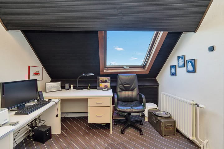 Foto 21 van Kamperfoeliestraat 3