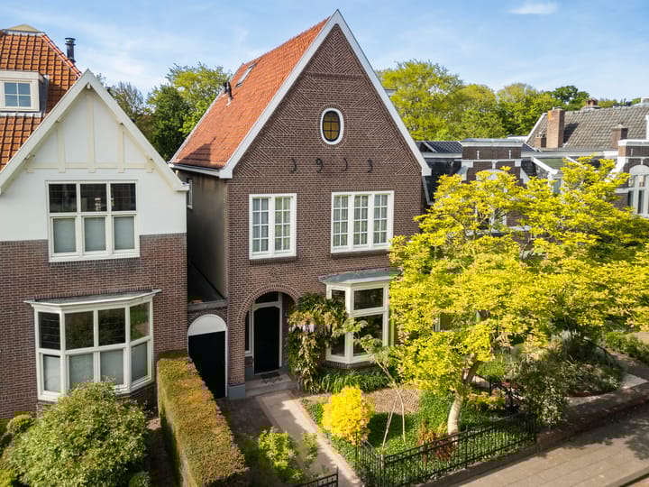 Bekijk foto van Frederik van Blankenheymstraat 28