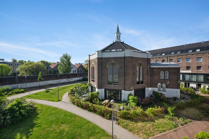 Foto 11 van Vrouwe Justitiahof 87-C