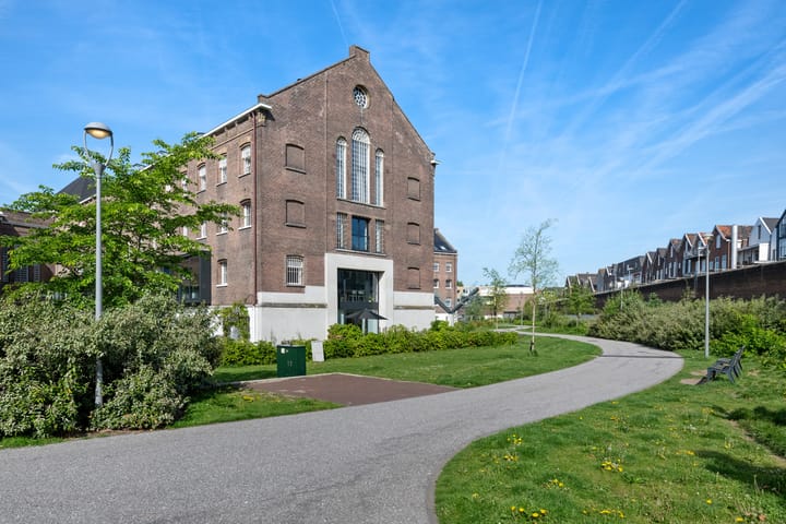 Foto 23 van Vrouwe Justitiahof 87-C