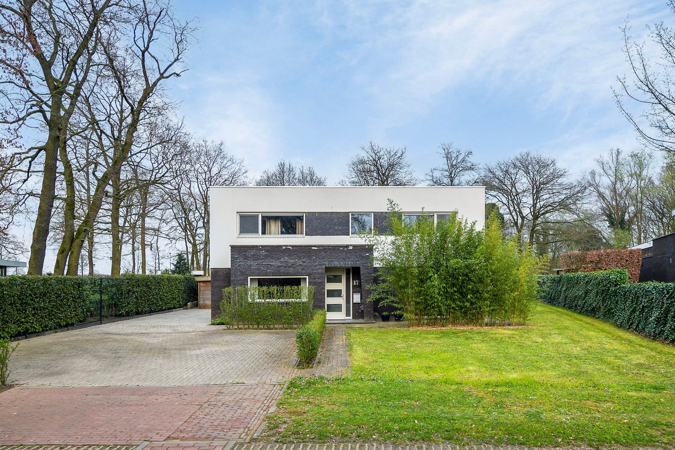 Buying a house in The Netherlands., De Messemaker 17