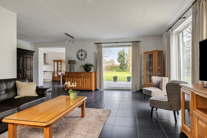 Photo 3 of De Messemaker 17