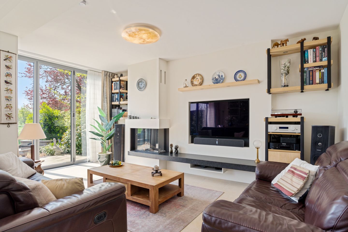 Foto 14 van Goudenregenzoom 142