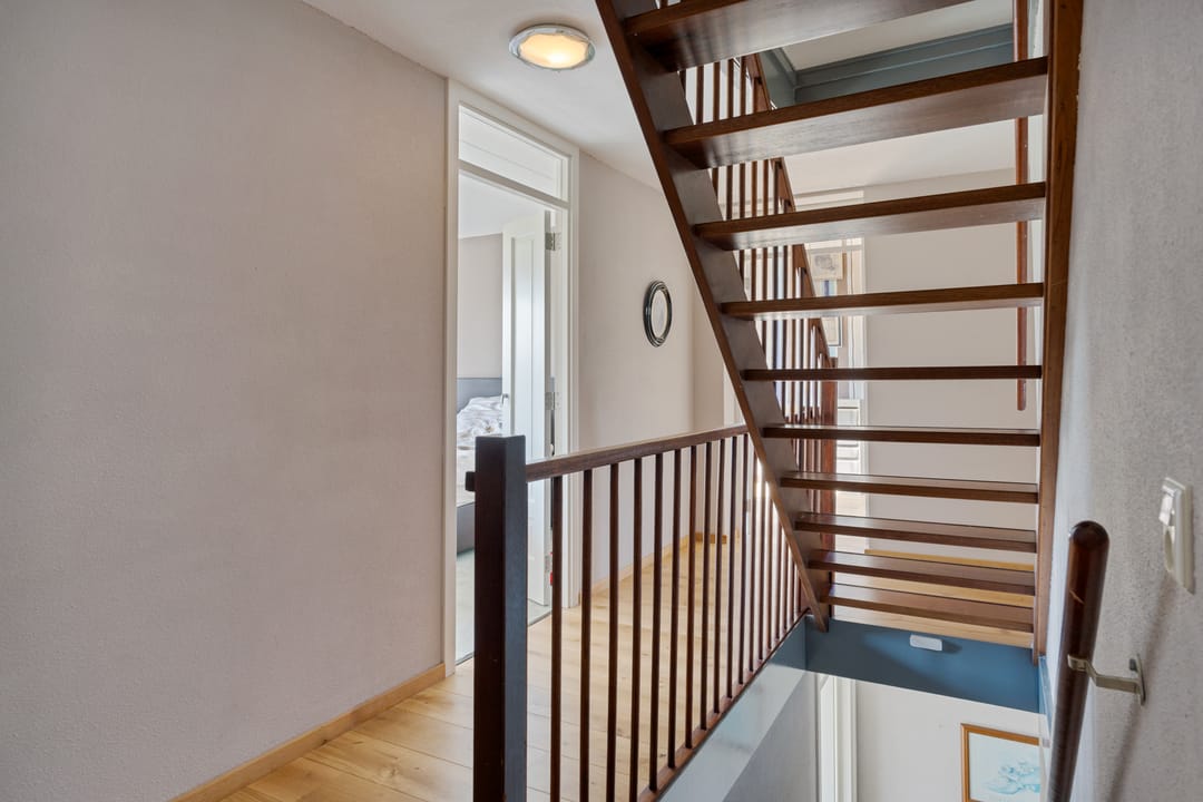 Foto 47 van Goudenregenzoom 142