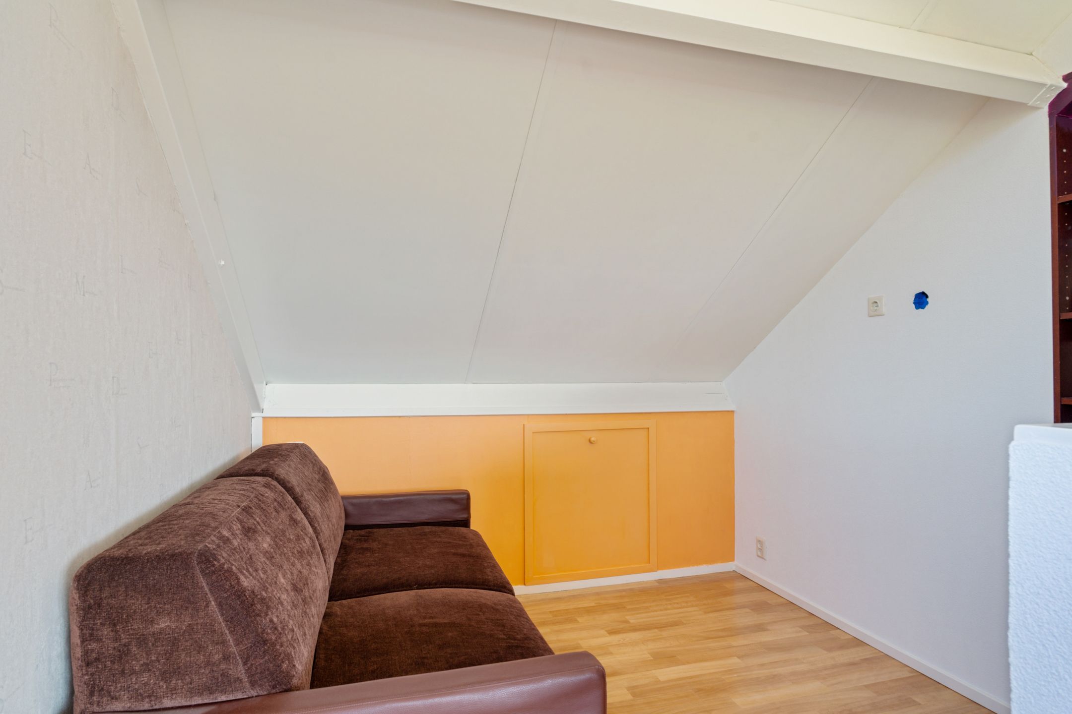 Foto 78 van Goudenregenzoom 142