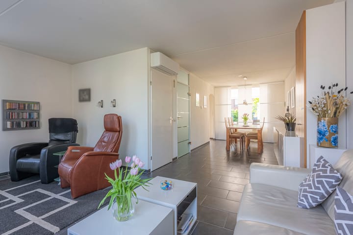 Foto 6 van Michelisstraat 9