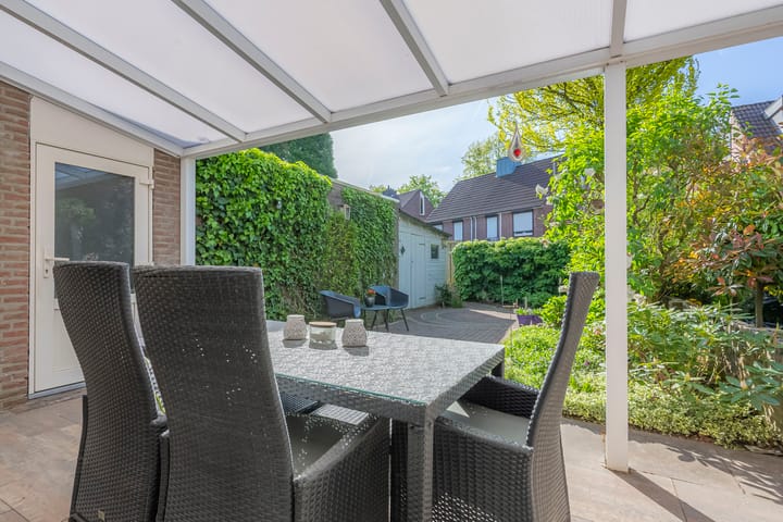 Foto 18 van Michelisstraat 9