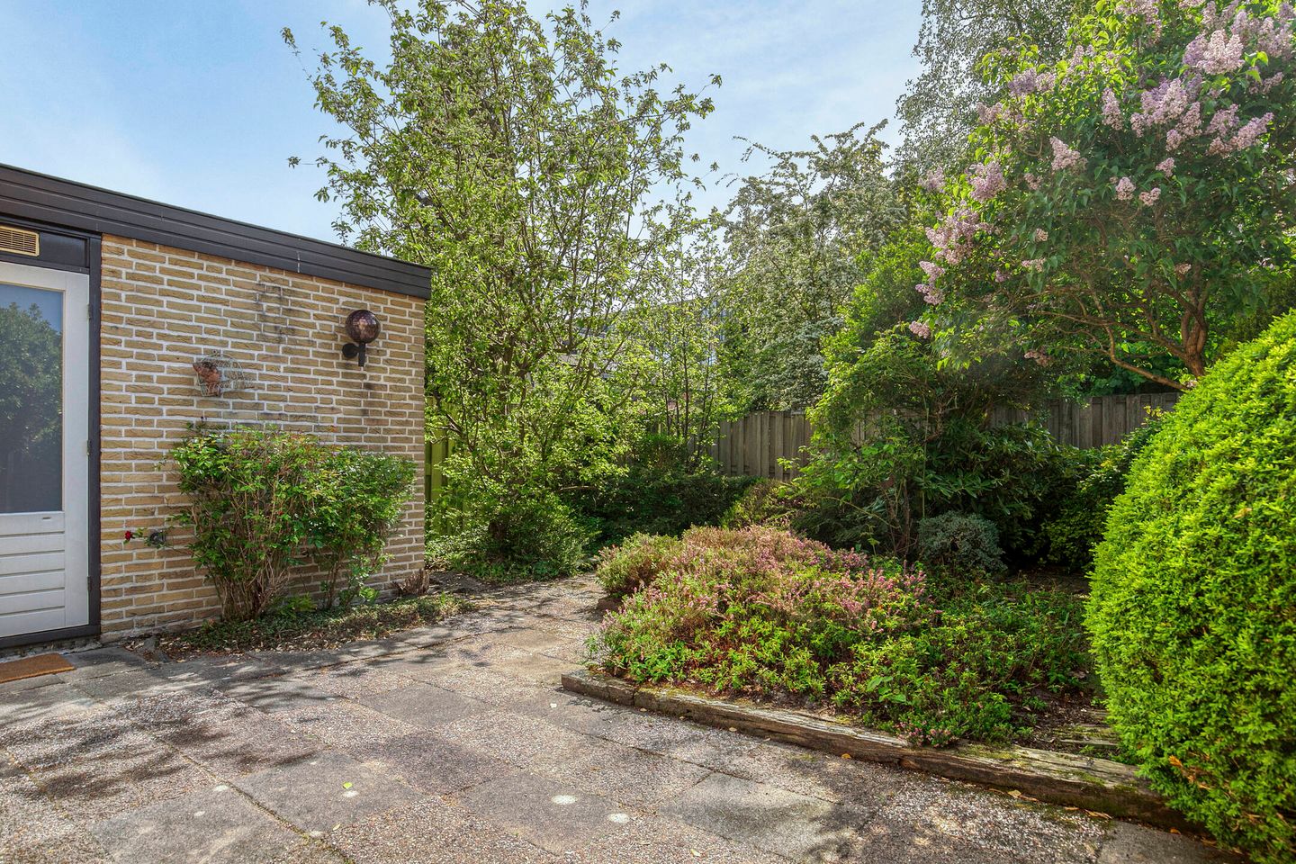 Photo 25 of Arnoldsonstraat 53