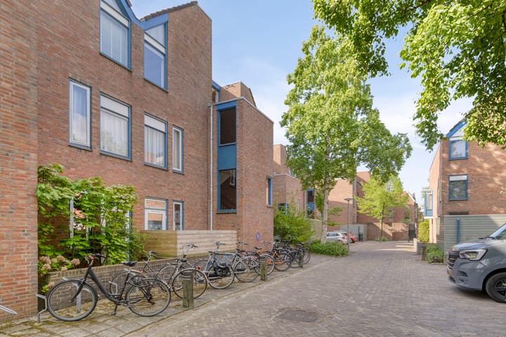 Photo 28 of Petrus Campersingel 31-28