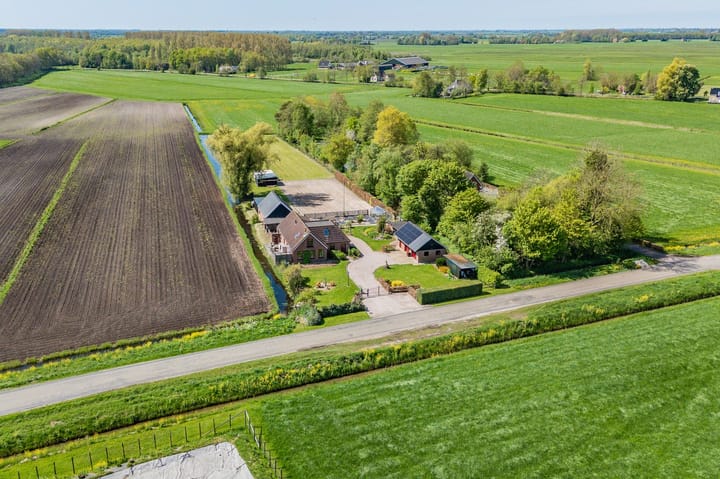 Foto 1 van Hanebuert 4