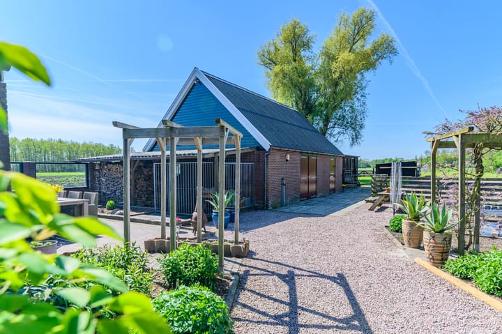 Foto 61 van Hanebuert 4