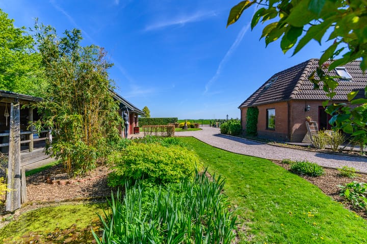 Foto 68 van Hanebuert 4