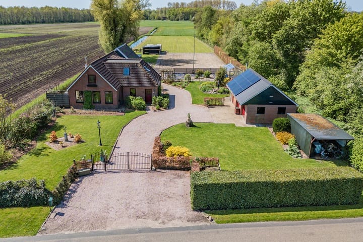 Foto 84 van Hanebuert 4