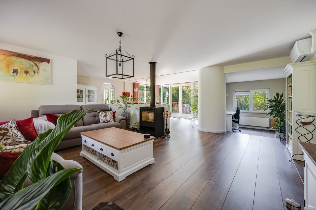 Foto 11 van Mommersstraat 10