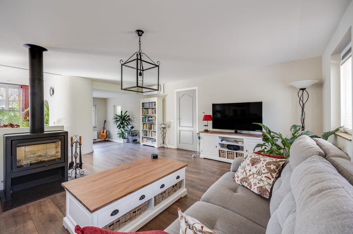 Foto 12 van Mommersstraat 10