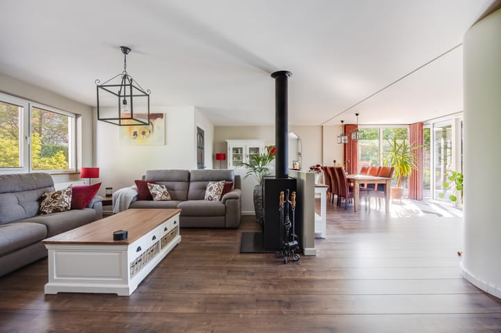 Foto 13 van Mommersstraat 10