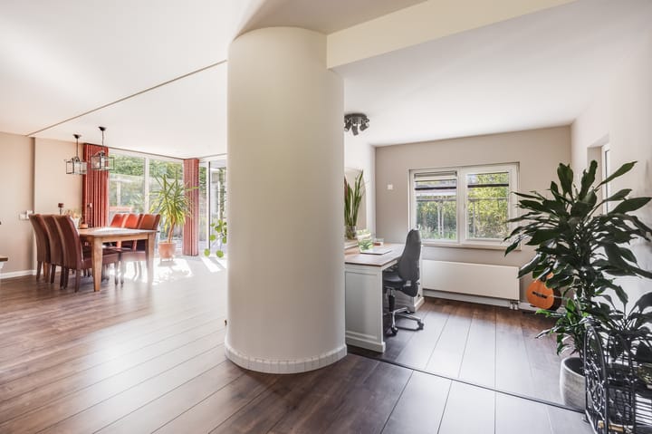 Foto 14 van Mommersstraat 10