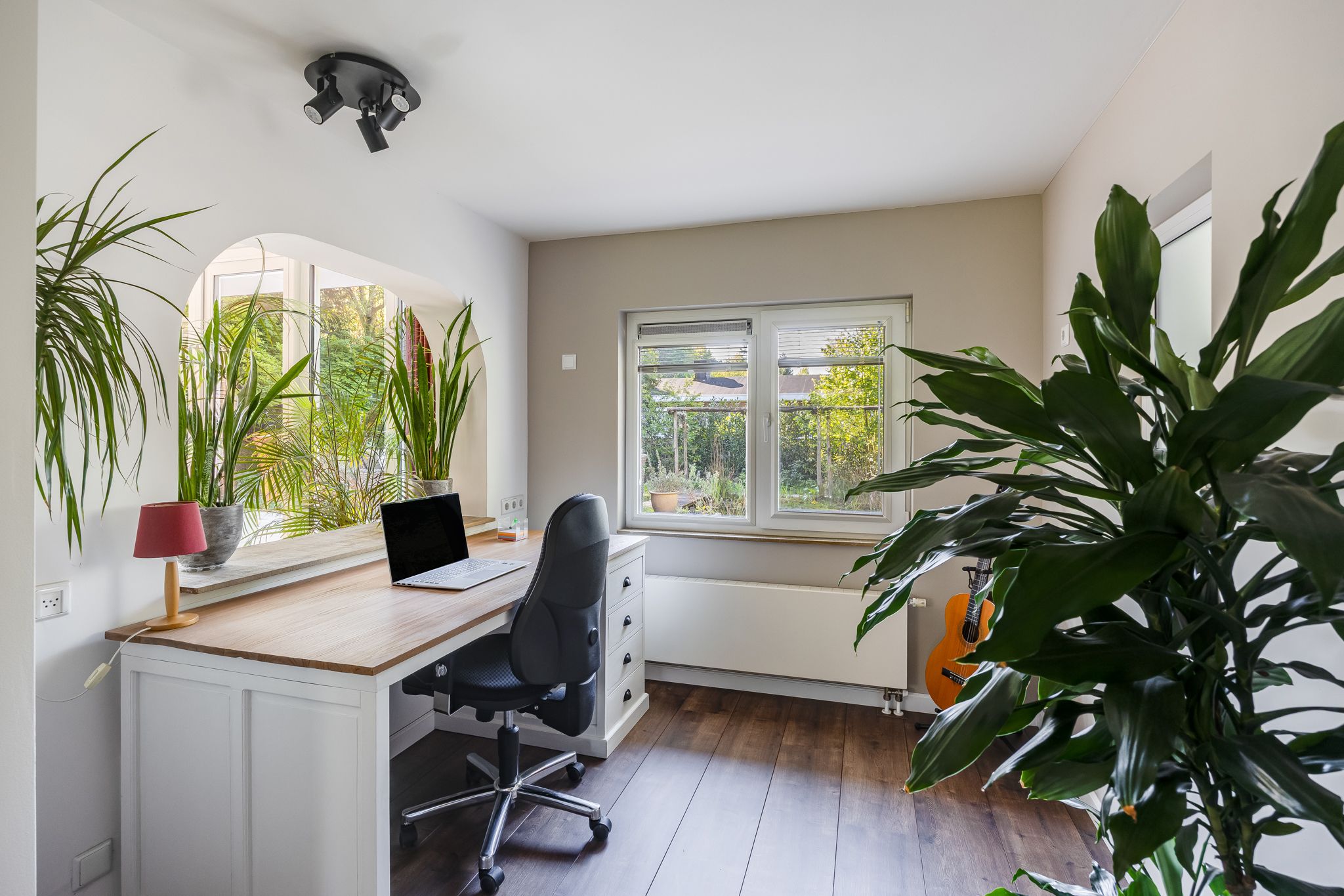 Foto 15 van Mommersstraat 10