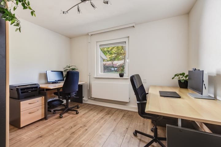 Foto 24 van Mommersstraat 10