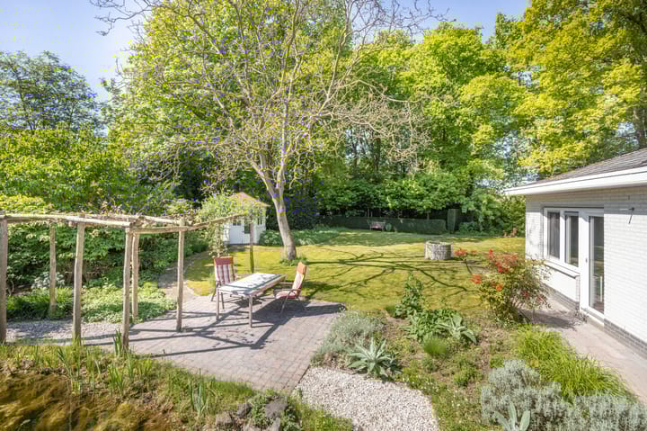 Foto 49 van Mommersstraat 10