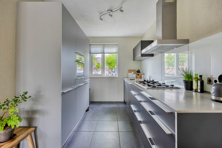 Foto 3 van Meeuwenstraat 10