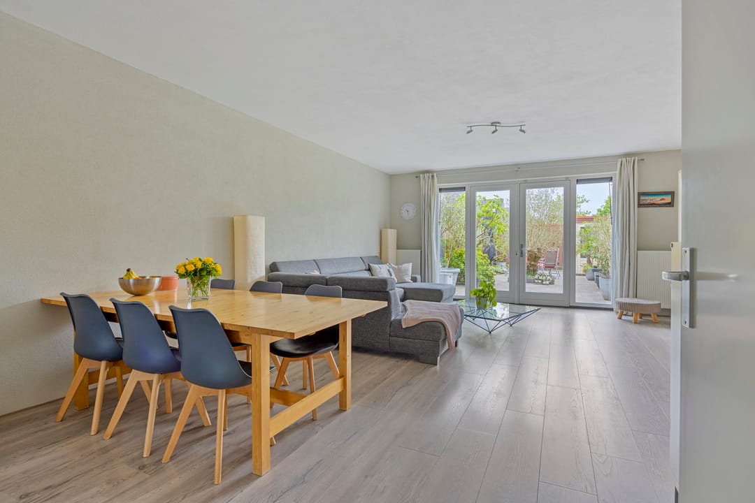 Foto 7 van Meeuwenstraat 10