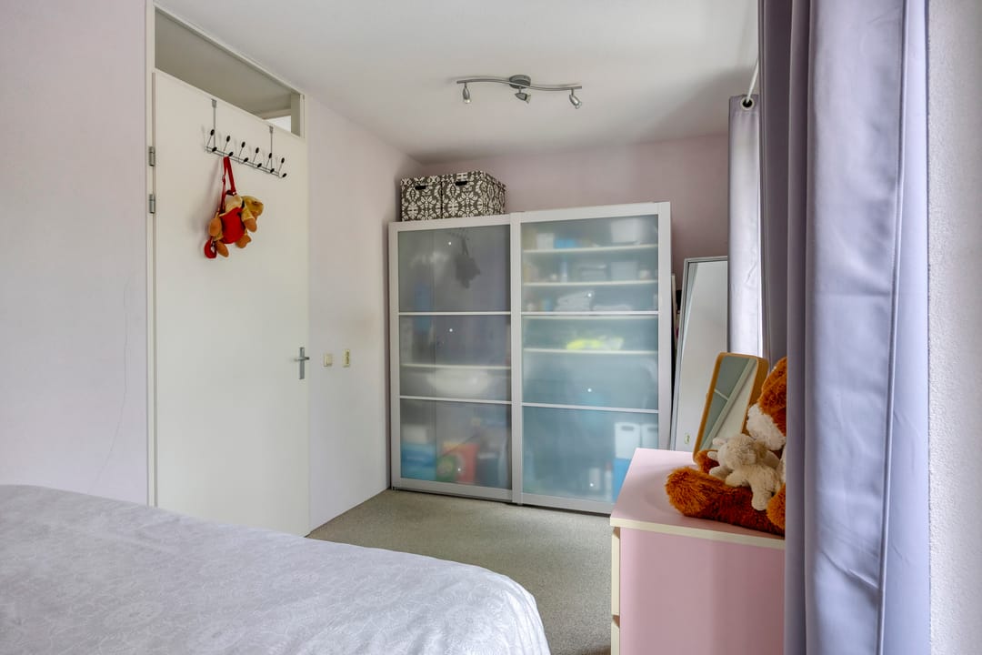 Foto 16 van Meeuwenstraat 10