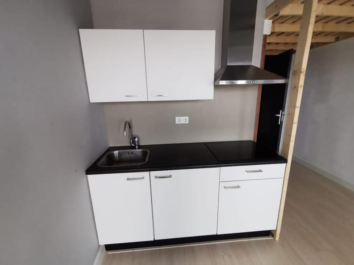 Foto 3 van Menno Simonszplein 20