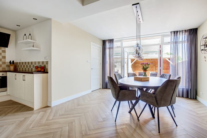 Foto 9 van Molensingel 42