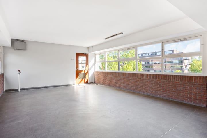 Photo 28 of Raaphorst 163