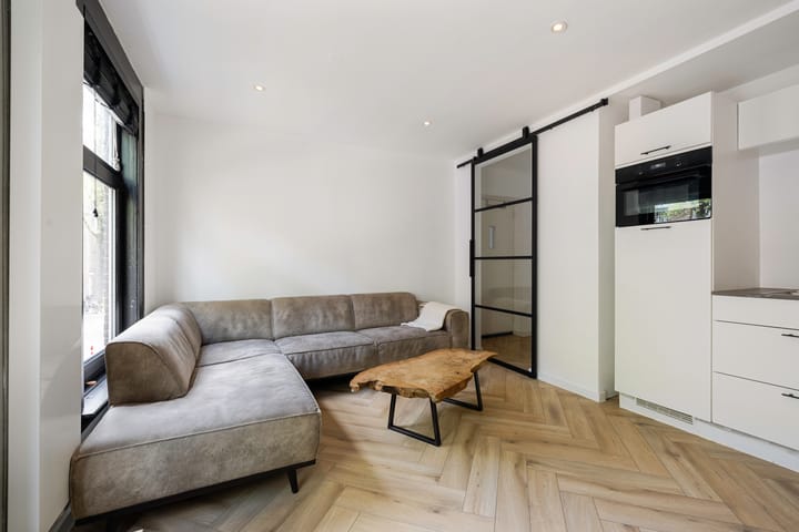 Foto 2 van Roggeveenstraat 109