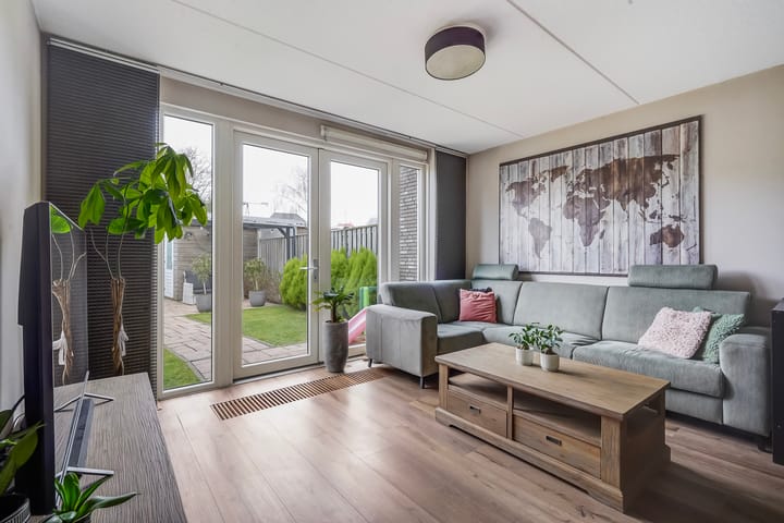 Foto 8 van Rijsenburgerweg 12-A