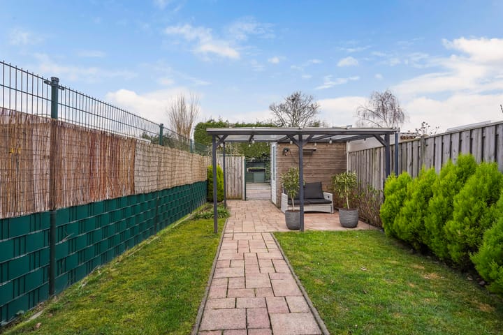 Foto 10 van Rijsenburgerweg 12-A