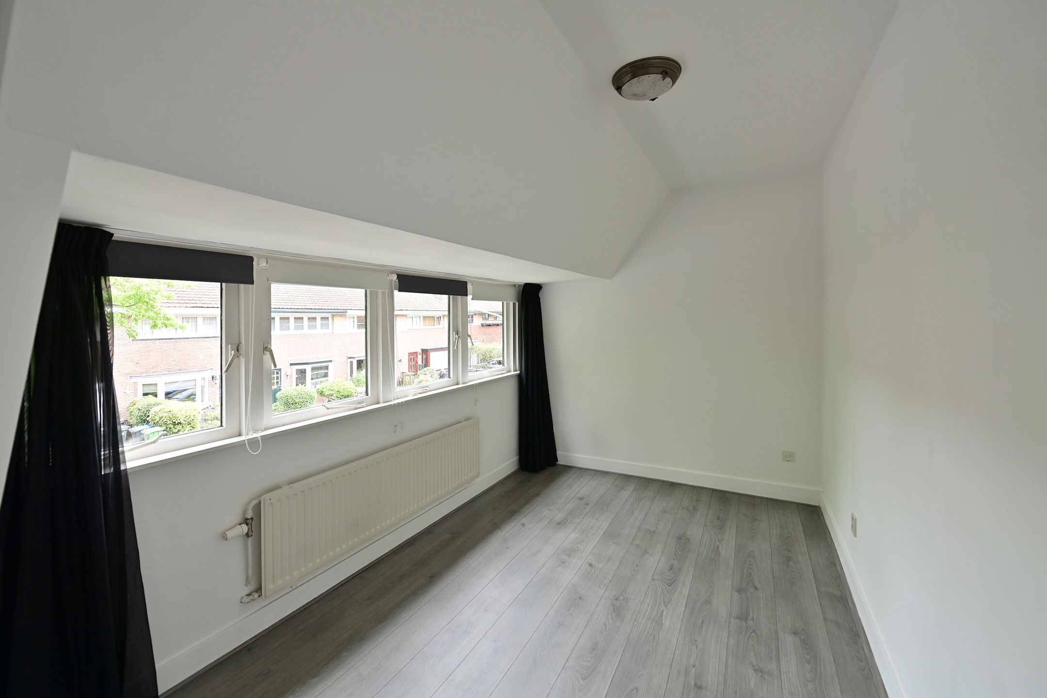 Foto 12 van Professor Dondersstraat 9