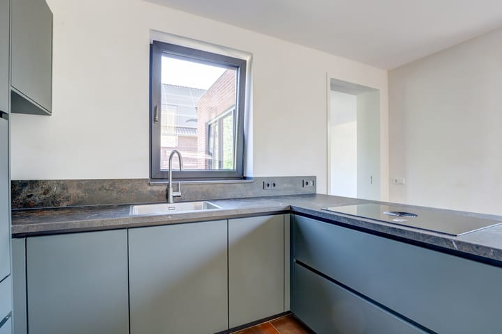 Foto 12 van Beetezijweg 1-C