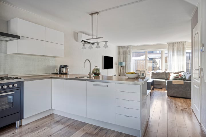 Foto 14 van Amaliastraat 1