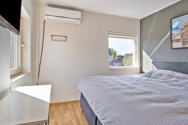 Foto 18 van Amaliastraat 1