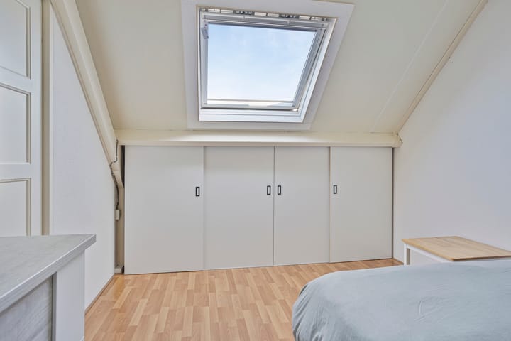 Foto 27 van Amaliastraat 1