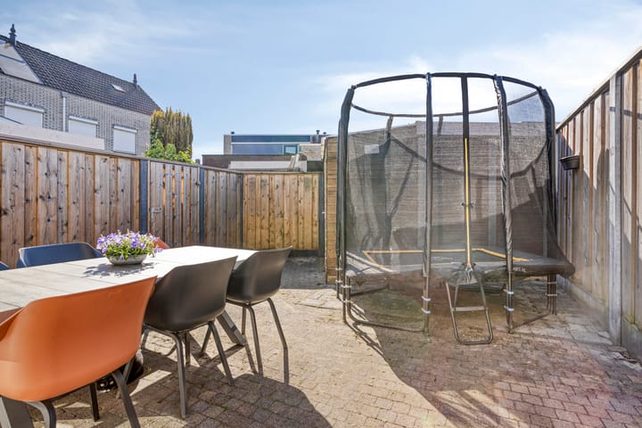 Foto 28 van Amaliastraat 1