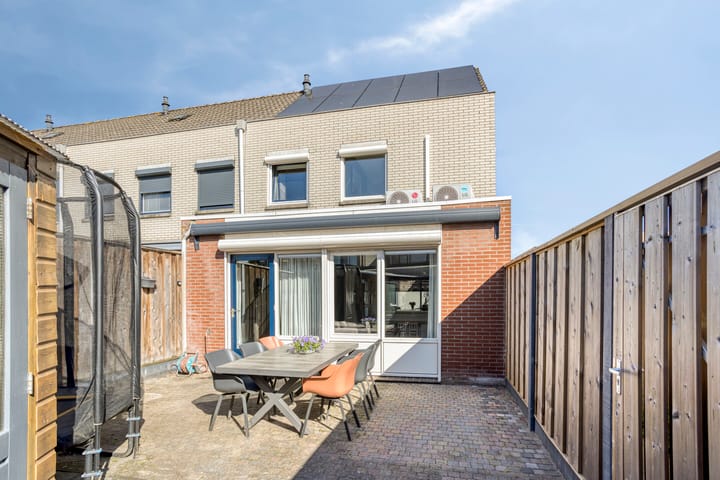 Foto 31 van Amaliastraat 1