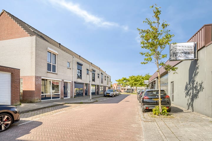 Foto 32 van Amaliastraat 1