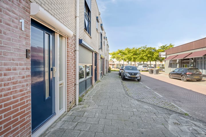 Foto 33 van Amaliastraat 1