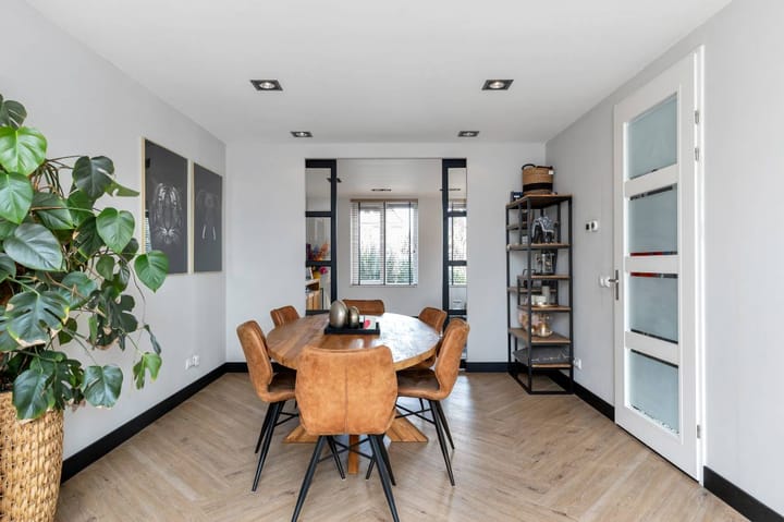 Foto 10 van Divisie 9